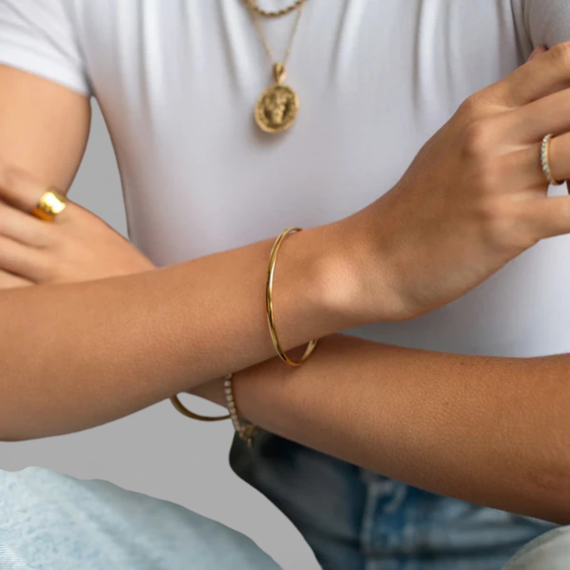 Nolvre | Women’s Gold-Tone Bracelet – Stainless Steel